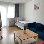 Lage In 3 Mit Bestem Ausblick Im 1 Og Rechts Apartment