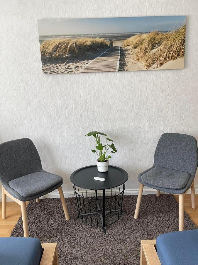 Lage In 3 Mit Bestem Ausblick Im 1 Og Rechts *